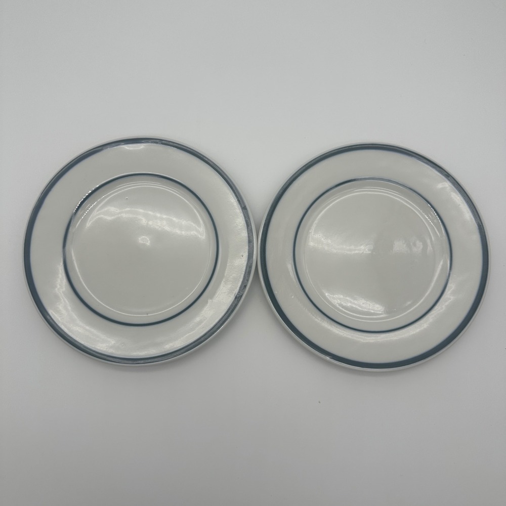 Oneida Casual Settings Blue Bistro Salad Plates Set 2 White Navy Stoneware 7.5"